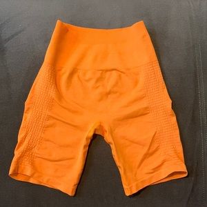 Alphalete Seamless Biker Short